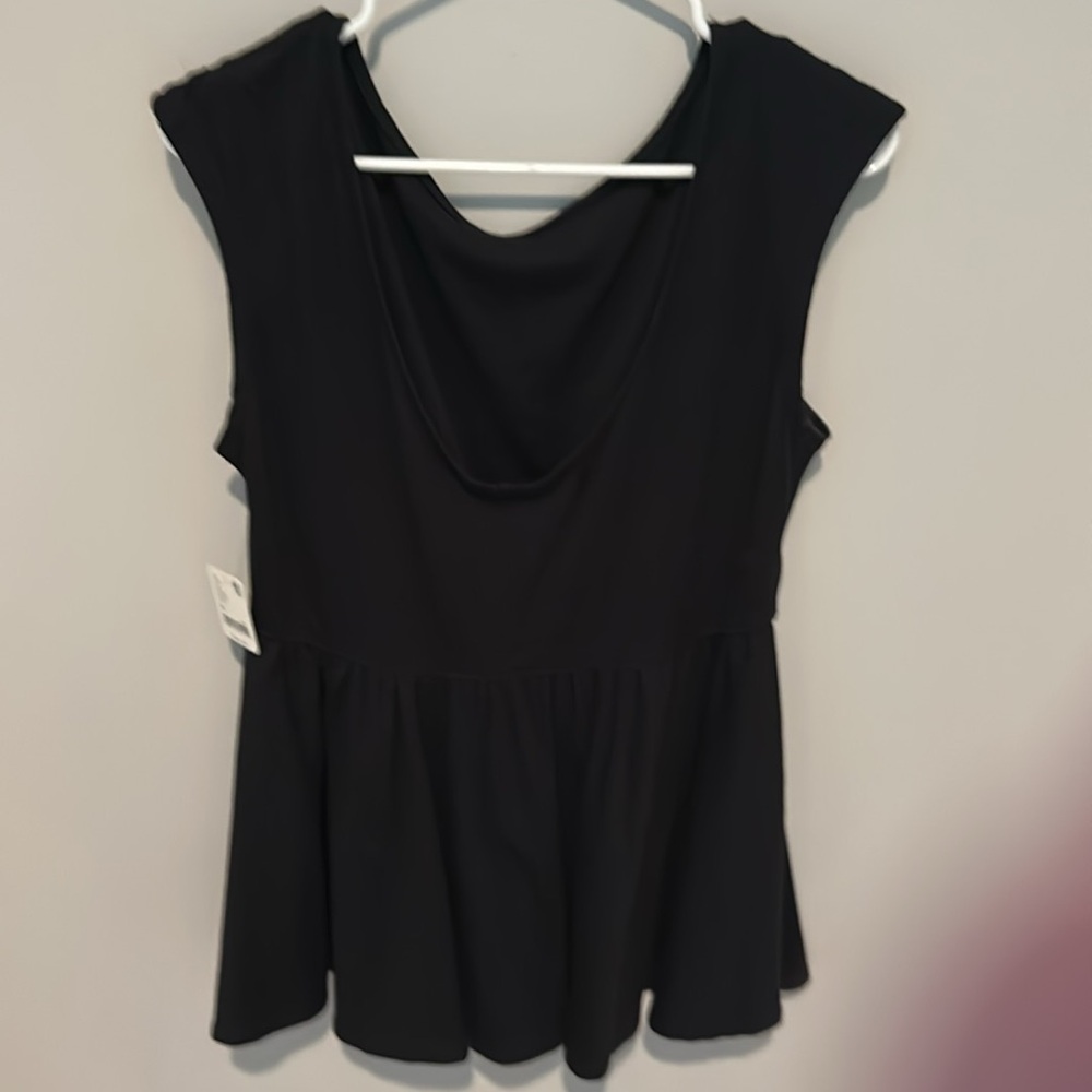 We The Free Black Sleeveless Top - Picture 5 of 7
